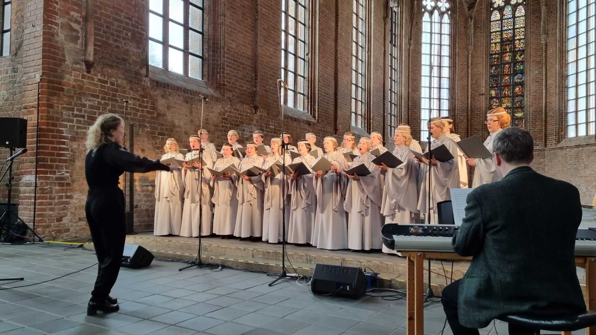 Eglės choro lietuviškos dainos – tarptautiniame festivalyje Vokietijoje